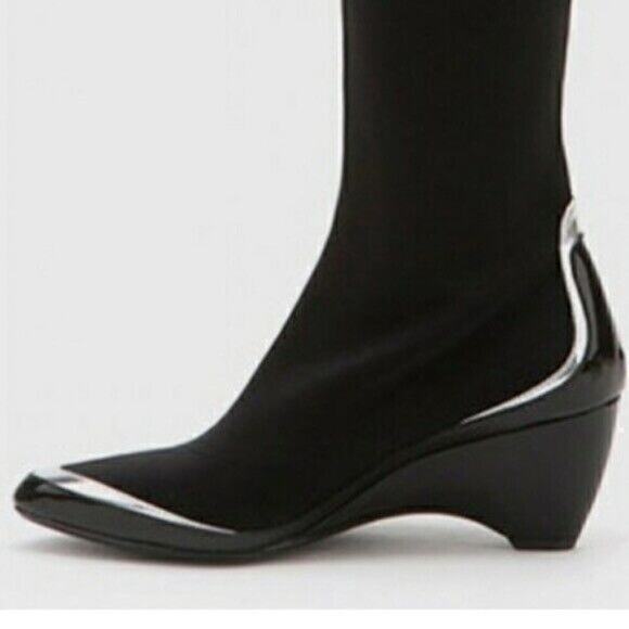 Jady Rose Walk Your Way Boots Contrastive Trim Knee Length Leather Black 8M NWOB - Picture 3 of 9